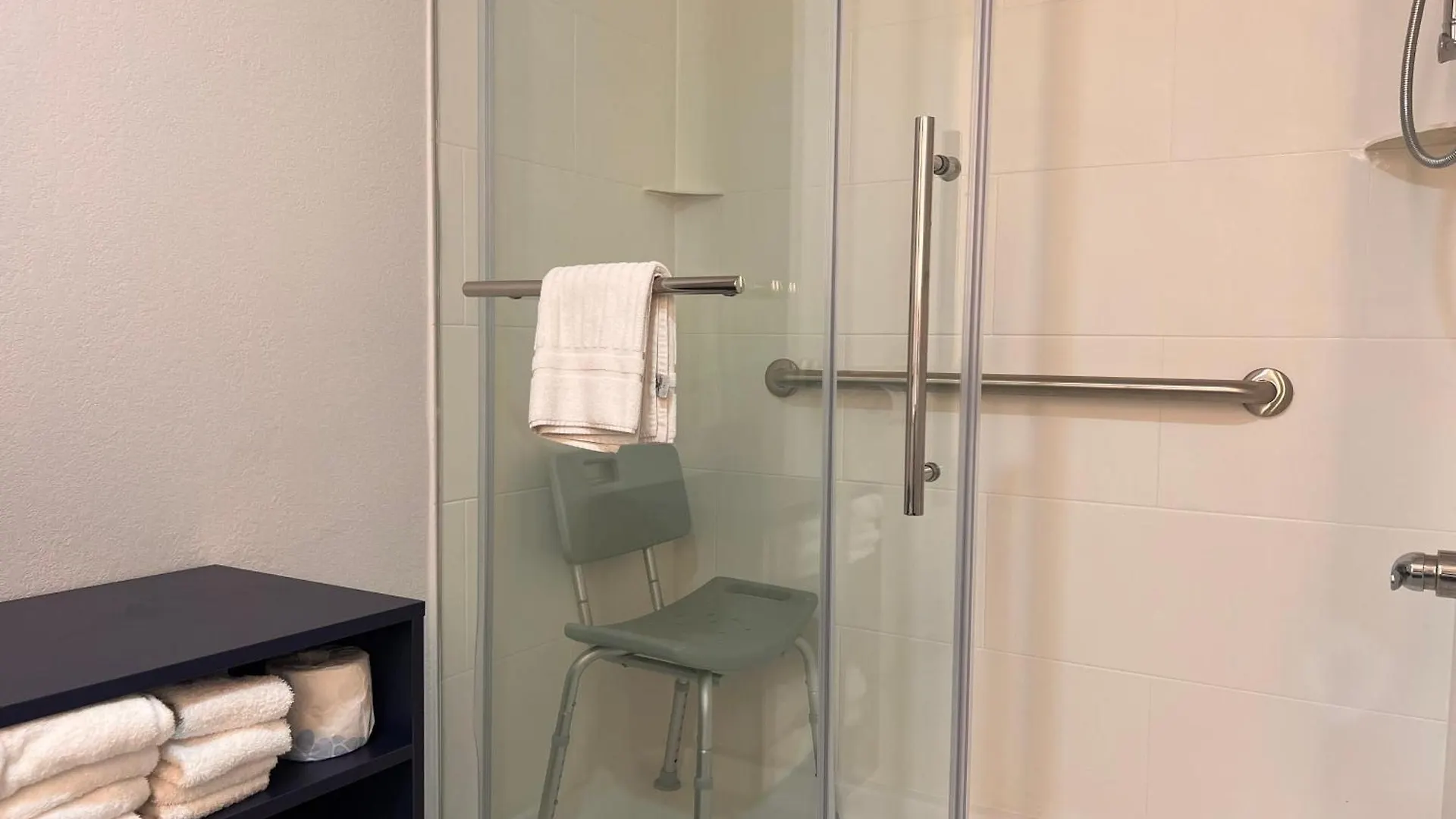 Comfort Suites Louisville Airport 3*,  United States